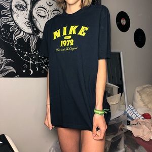 Vintage Nike Top